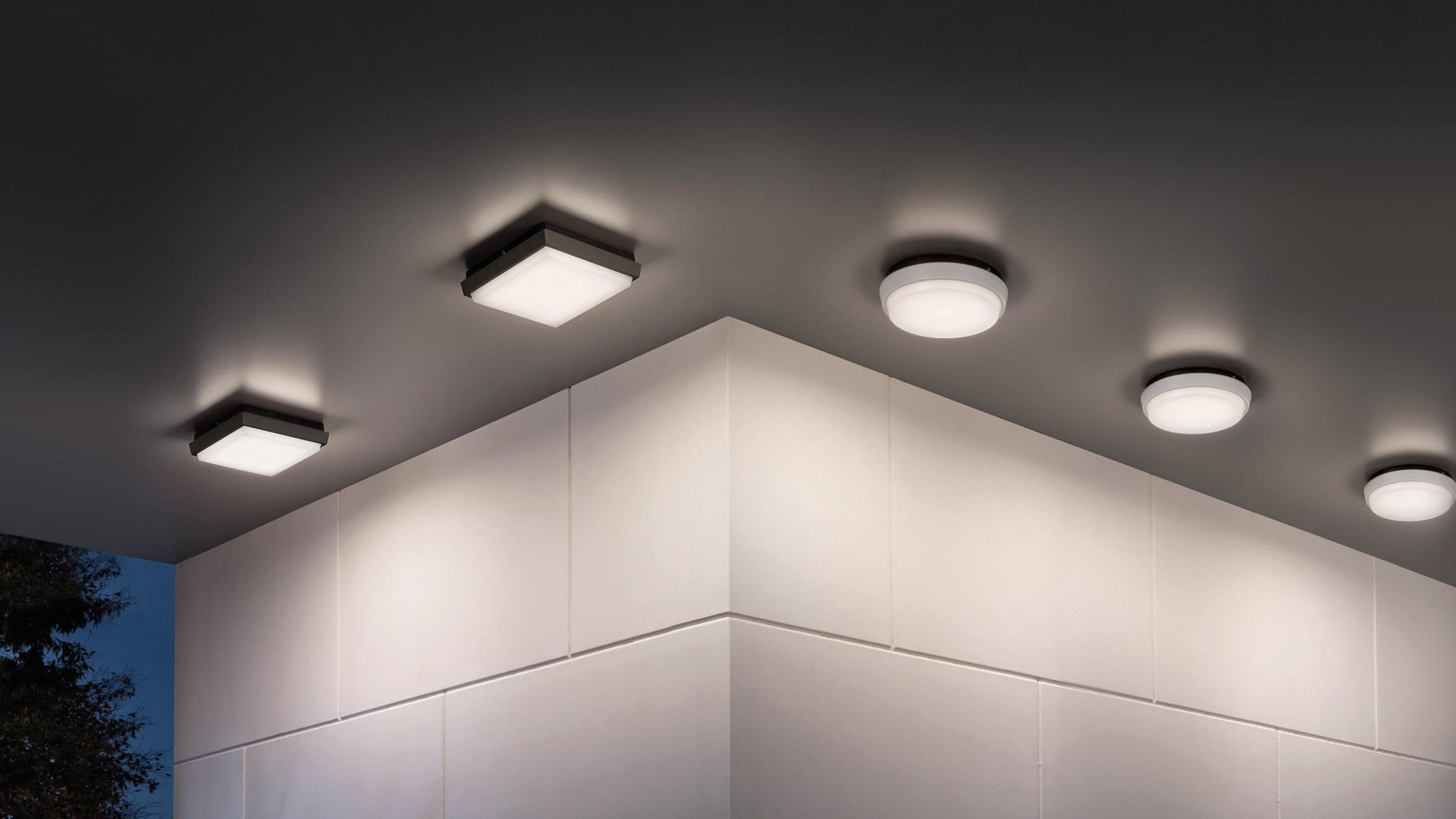 Lưu Ý Quang Trọng Khi Chọn Đèn LED Ốp Trần Cho Phòng Khách