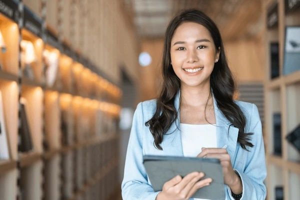 Tuyển dụng Trợ lý Kinh doanh